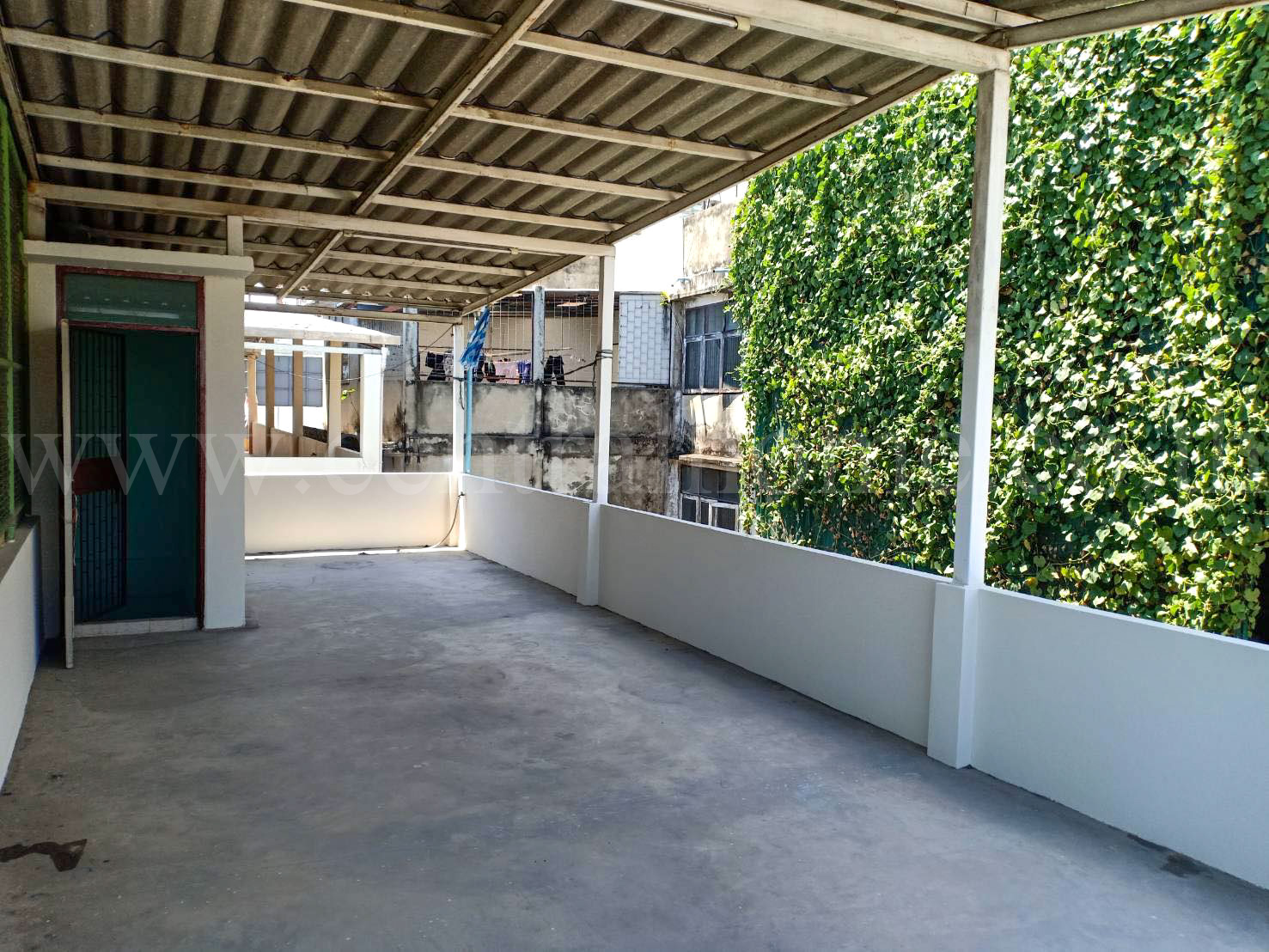 อาคารพาณิชย์ ซอย รัตนาธิเบศร์ 3 เรวดี ใกล้ MRT ศูนย์ราชการนนทบุรี