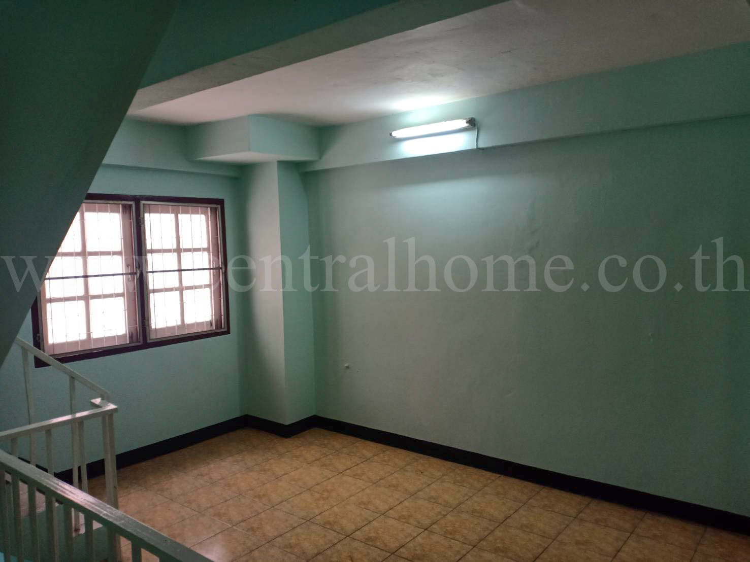 อาคารพาณิชย์ ซอย รัตนาธิเบศร์ 3 เรวดี ใกล้ MRT ศูนย์ราชการนนทบุรี