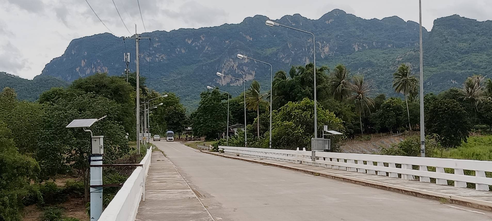 ขายที่สวยดินติดแม่น้ำ เหมาะสำหรับทำรีสอร์ทติดแม่น้ำ อำเภอไทรโยค   กาญจนบุรี