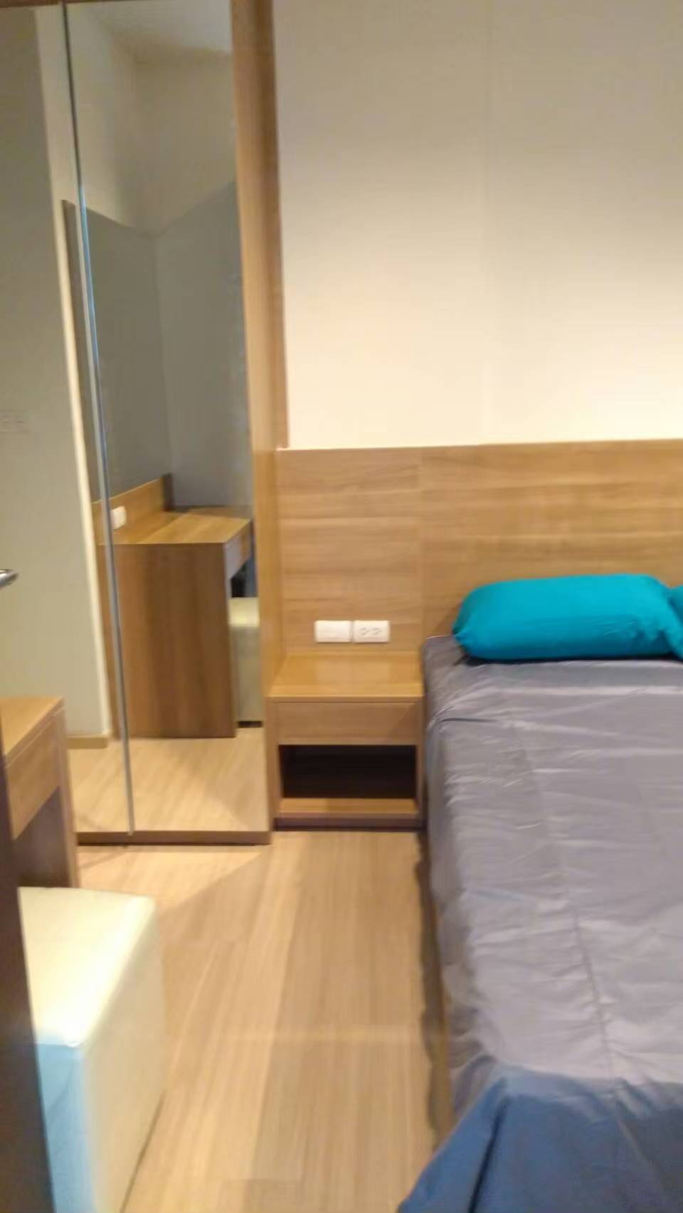 ไห้เช่าคอนโด โครงการ Rhythm Sathorn 21 Condo     