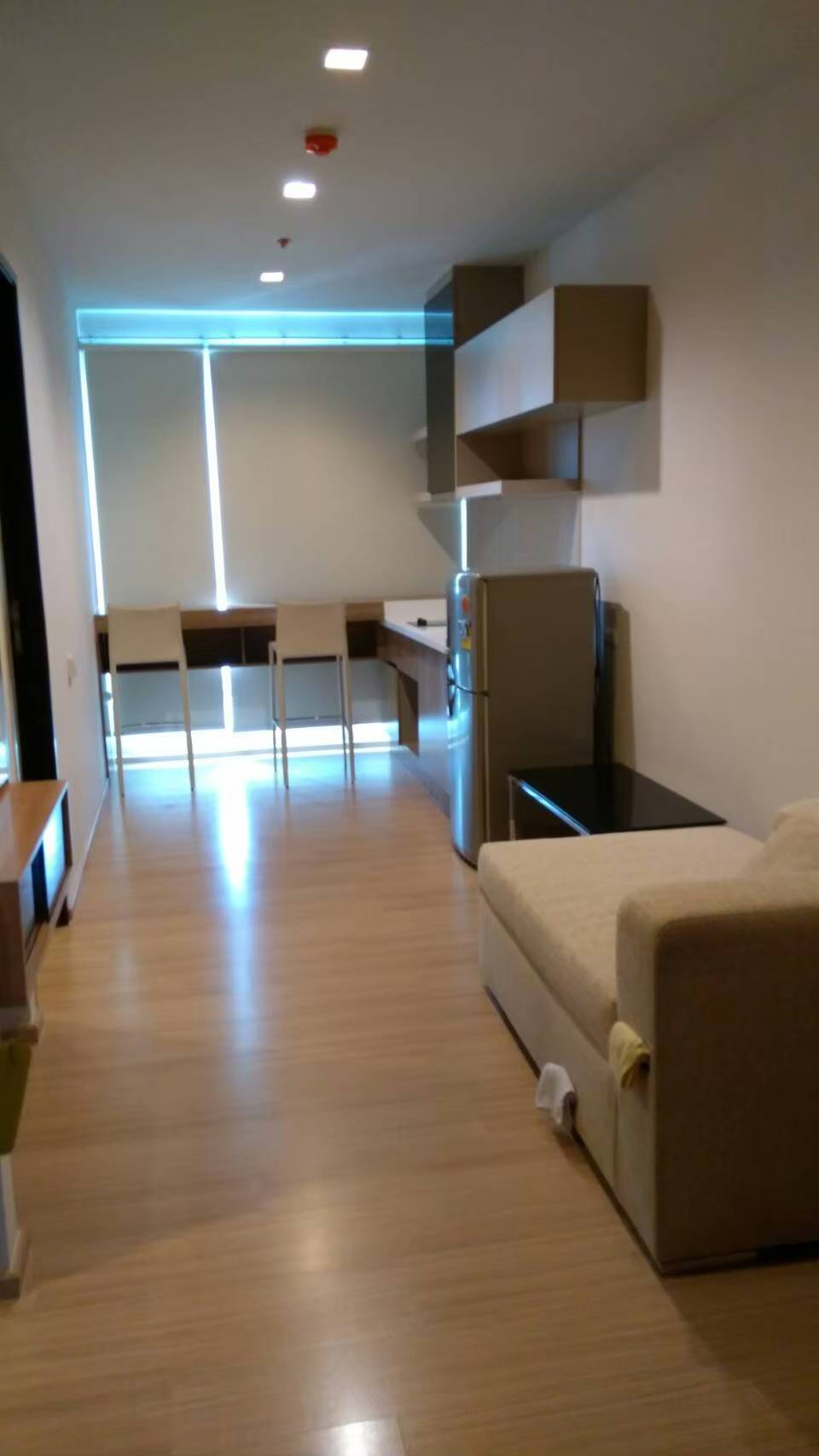 ไห้เช่าคอนโด โครงการ Rhythm Sathorn 21 Condo     