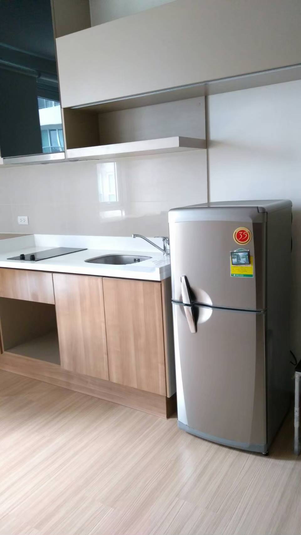 ไห้เช่าคอนโด โครงการ Rhythm Sathorn 21 Condo     