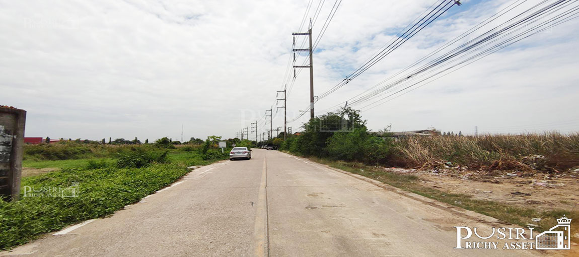 สร้างโรงงานได้ทุกประเภท ที่สีม่วง 11 ไร่เศษ หน้ากว้าง 78 ม. เทรลเลอร์เข้าออกสะดวก ใกล้ ถ. เศรษฐกิจและพุทธสาคร ราคาพิเศษ  KK1320s