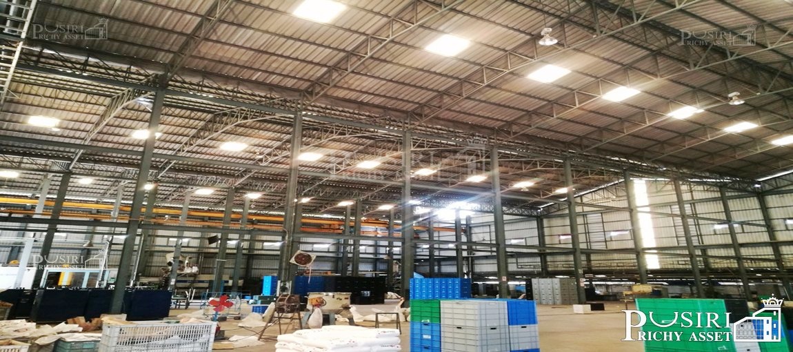 แบ่งให้เช่าโรงงาน 1,759-8,976 ตร.ม. บนพื้นที่สีม่วง รถเทรลเลอร์เข้า-ออกสะดวก สังเกตง่ายติดถนนเศรษฐกิจ  KK3709S