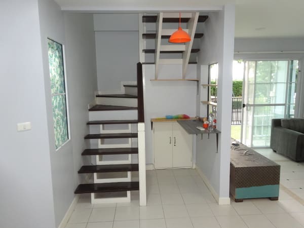 ขายบ้านเดี่ยว ม.ชลลดา วัดลาดปลาดุก นนทบุรี ใกล้ห้างเซ็นทรัลเวสเกต รถไฟฟ้าสายสีม่วง