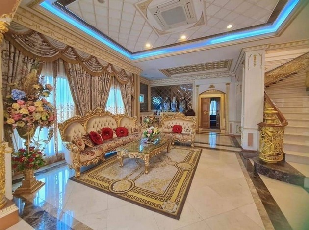 ขายคฤหาสน์หรู สภาพใหม่มาก พร้อมอาคารพาณิชย์ ที่ดินผืนใหญ่ ประชาอุทิศ33  เขตทุ่งครุ กรุงเทพมหานคร