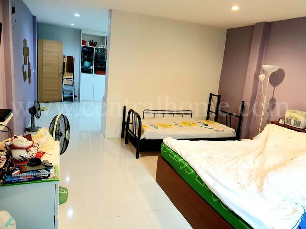 อาคารพาณิชย์ 2 คูหา หมู่บ้าน ดีเค บางบอน