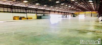 โรงงาน / โชว์รูม เปิดให้เช่าแล้ว ติดถนนใหญ่ ทำเลดี เป็นจุดเด่น เหมาะแก่การทำธุรกิจ ริมถนน สายแสงชูโต -KK4813R