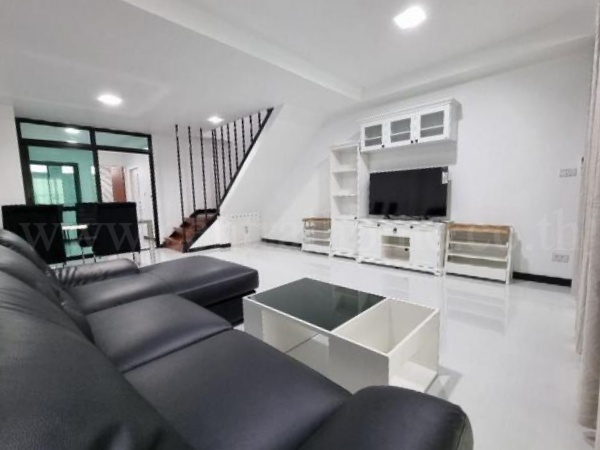 บ้านแฝด สังคมสงเคราะห์ 28 บ้านสวยสไตล์ นอร์ดิก