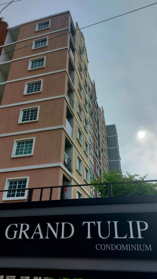 ขายถูก  Condo Grand Tulip @อ้อมน้อย (Private Zone) 28.4 ตร.ม. ห้องใหญ่ วิวสระว่ายน้ำ 