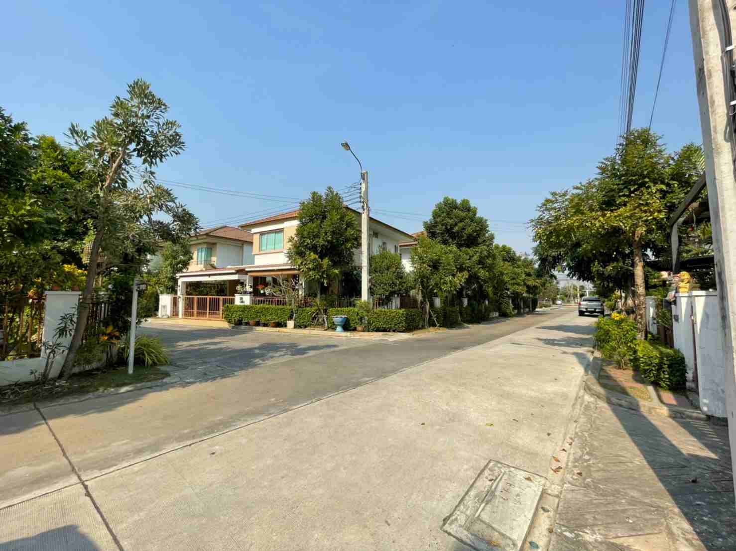 ขายทาวน์เฮ้าส์หลังริม เอโทล มัลดีฟส์ บีช ศรีนครินทร์-วงแหวน