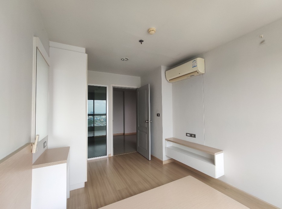 คอนโดมิเนียมโครงการ ริชพาร์ค @ บางซ่อนสเตชั่น คอนโดใกล้  รถไฟฟ้า สายสีแดง และสายสีม่วง