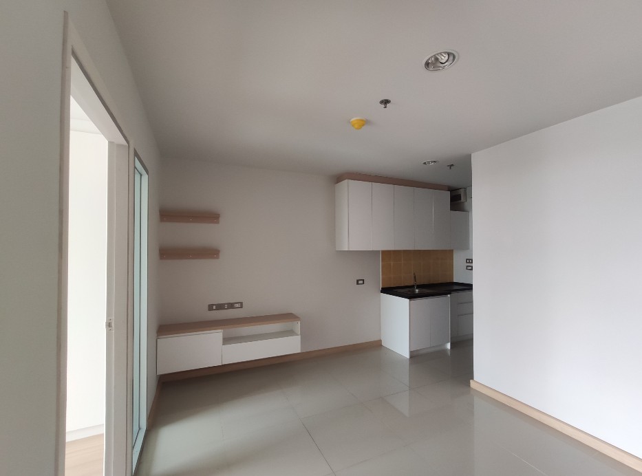 คอนโดมิเนียมโครงการ ริชพาร์ค @ บางซ่อนสเตชั่น คอนโดใกล้  รถไฟฟ้า สายสีแดง และสายสีม่วง