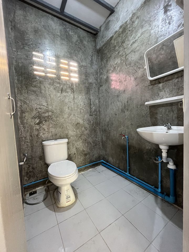 Warehouse & Factory โกดังให้เช่า ดินแดง รัชดาซอย3 (สถานทูตจีน)