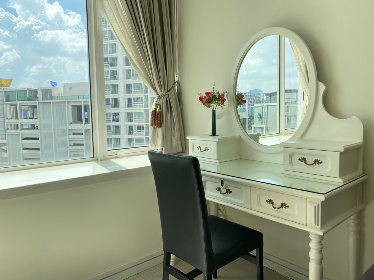 ทีซี กรีน พระราม 9 (TC Green Condo ) ใกล้ Mrt พระราม 9   เฟอร์นิเจอร์+เครื่องใช้ไฟฟ้าครบ