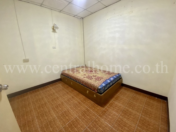 ทาวเฮ้าส์ หมู่บ้าน อยู่เจริญ คลอง 2 ธัญบุรี