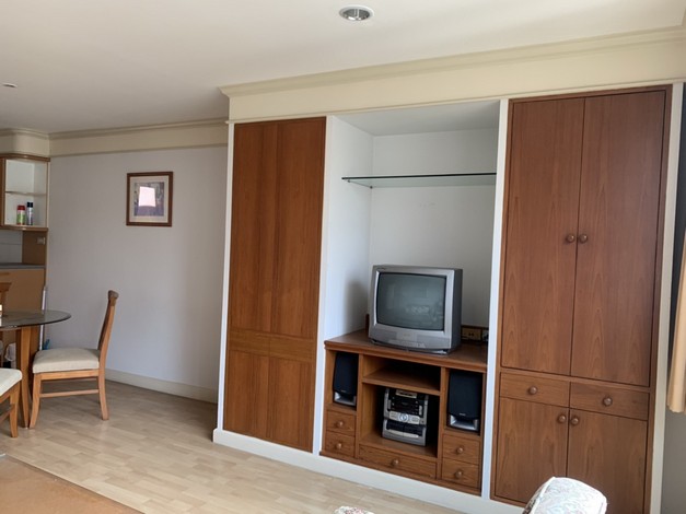 Leaseholdขายคอนโด รีเจ้นท์ รอยัล เพลส 1 ซอยมหาดเล็กหลวง 1 ตกแต่งครบพร้อมอยู่