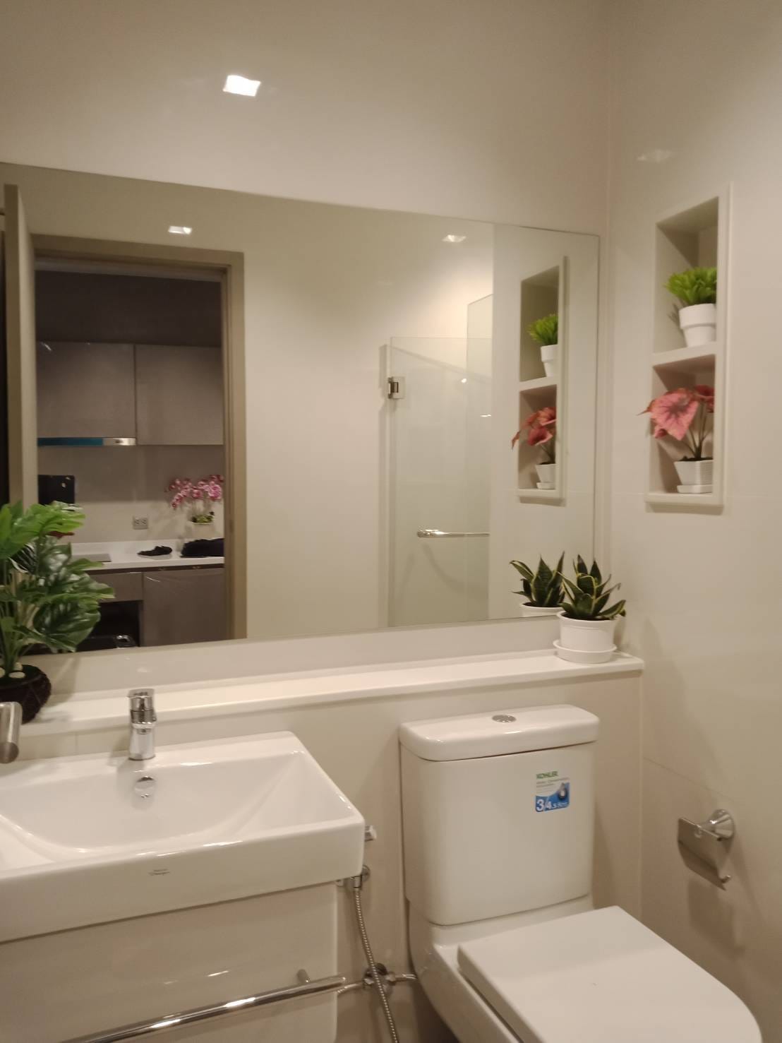 ไลฟ์ อโศก พระราม 9 (Condo Life Asoke - Rama 9)