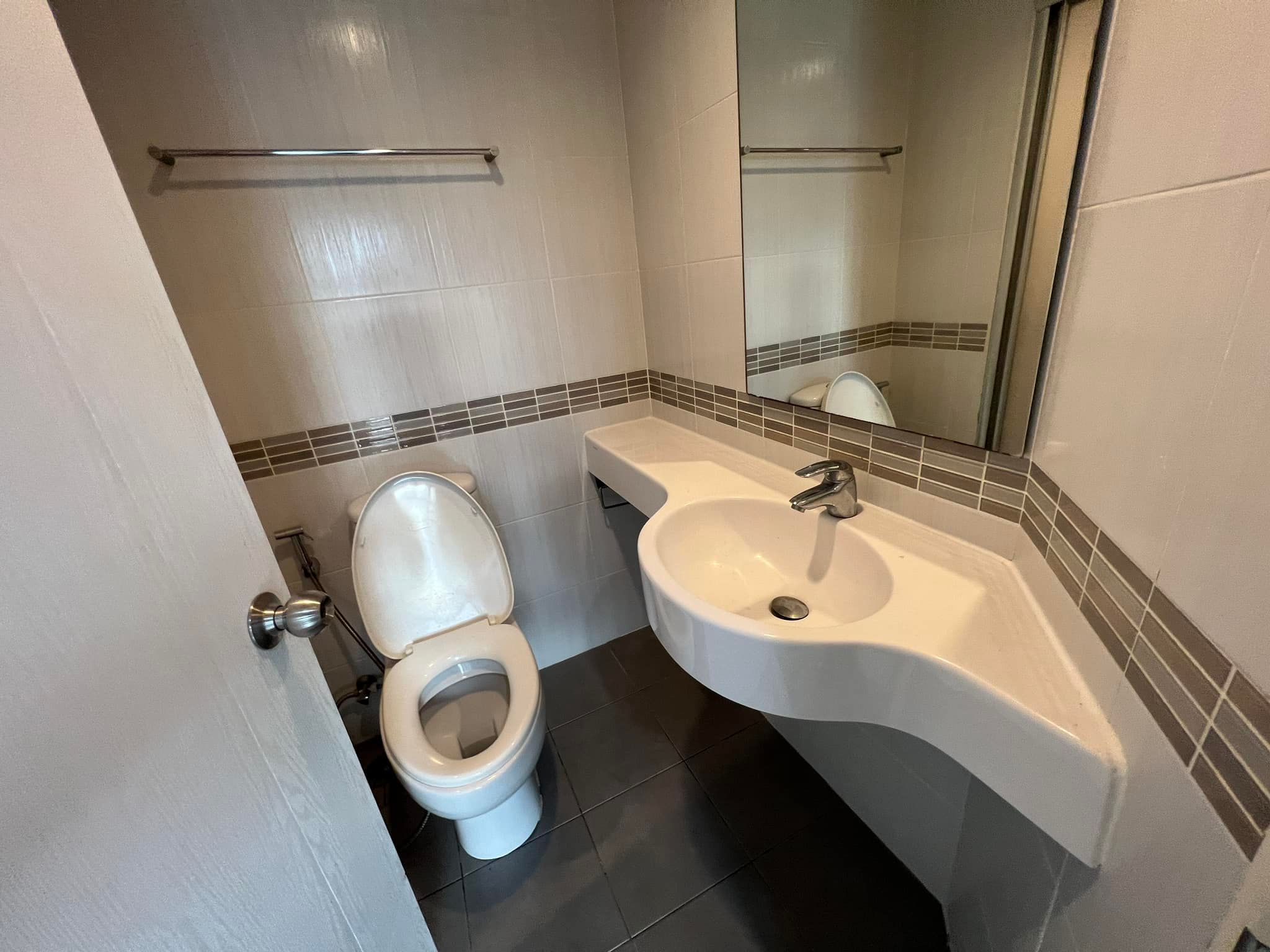 เช่า ลุมพินี พาร์ค พระราม 9 (For rent L.P.N. Park Rama 9-Ratchada) 