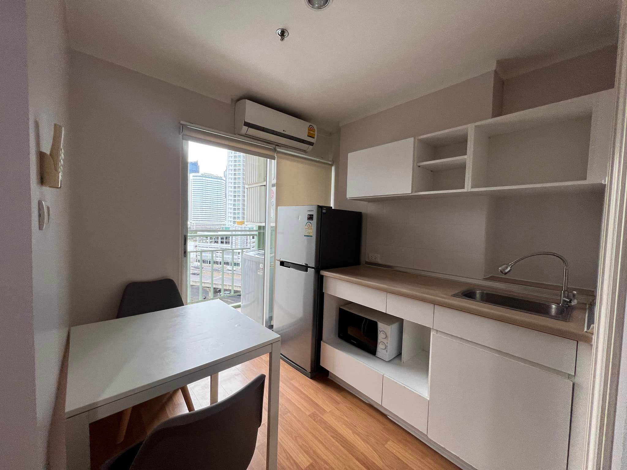เช่า ลุมพินี พาร์ค พระราม 9 (For rent L.P.N. Park Rama 9-Ratchada) 