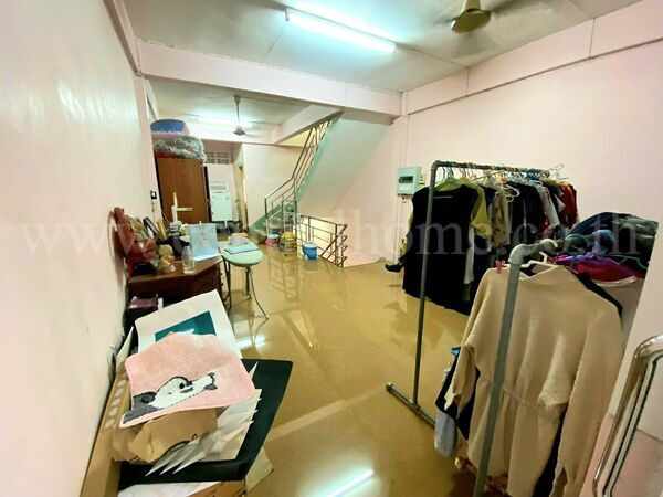 อาคารพาณิชย์ จอมทอง 14