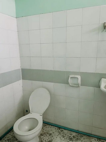 ขายอาคารพาณิชย์ 1 คูหา 3 ชั้นครึ่ง ทำเลดีค้าขายได้ ติดถนนใหญ่ อำเภอ ท่ามะกา จังหวัดกาญจนบุรี