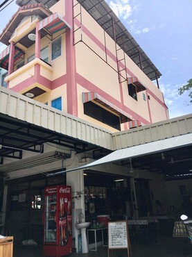 เซ้งร้านอาหาร อุปกรณ์พร้อมขาย บางละมุง ชลบุรี