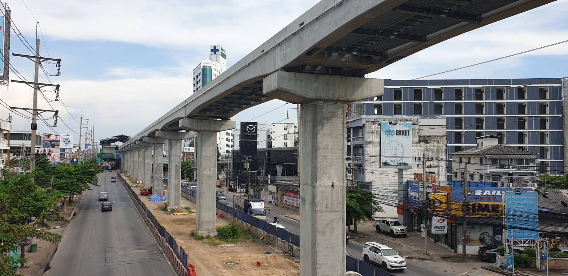 ขายที่ดิน ทำเลดี เดินทางง่ายมาก ปากซอย รามอินทรา 50 ใกล้ รพ.สินแพทย์ สถานีรถไฟฟ้าคู้บอน