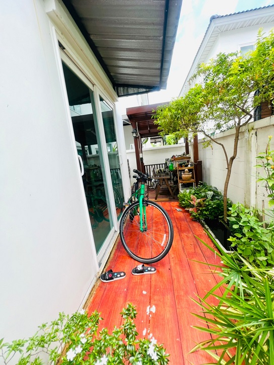 Agent Post ขายบ้าน สภาพนางฟ้า พร้อมเฟอร์ ศุภาลัย ไพรด์ หิ้วกระเป๋าเข้าอยู่ได้เลย ต่อเติมโรงจอดรถลงเข็ม ไมโครพาย ลึก 21 เมตร ❤️ฟรีของแถม 14+ อย่าง❤️ ถนนเมน 16 ม.