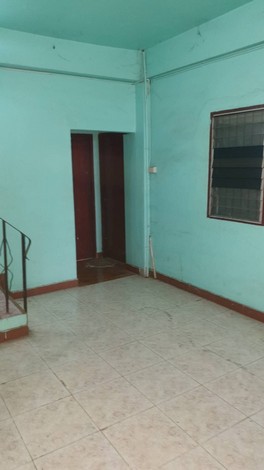 ขายอาคารพาณิชย์ 2 คูหา 5 ชั้น  ติดถนนเศรษฐกิจ ทำเลดี อำเภอเมืองสมุทรสาคร จังหวัดสมุทรสาคร