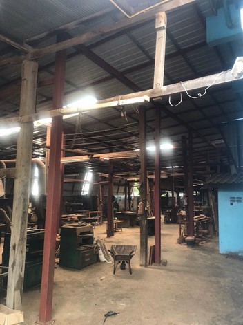 ให้เช่าตึกแถว 2 คูหา ทำเลทอง พร้อมเนื้อที่รวม 231 ตรว. ติดถนนรามอินทรา กม.4 เยื้อง Ease Park