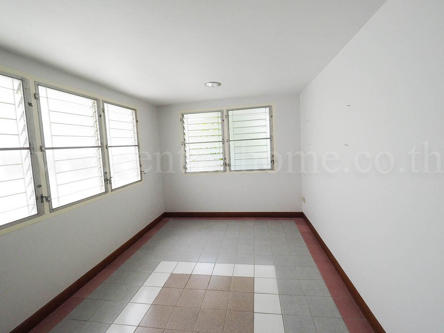 อาคารพาณิชย์ หลังริม พรานนก ซอย 7