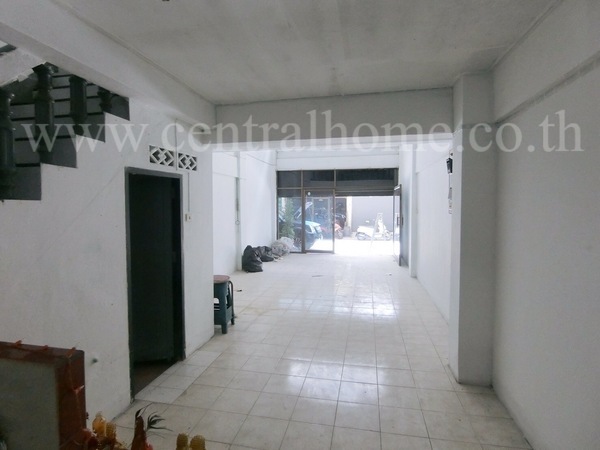 อาคารพาณิชย์ 3 ชั้น เพชรเกษม 33 ใกล้ MRT ภาษีเจริญ