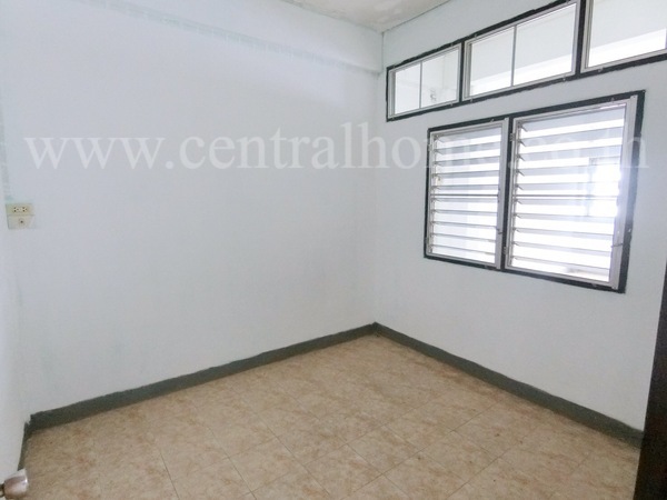 อาคารพาณิชย์ 3 ชั้น เพชรเกษม 33 ใกล้ MRT ภาษีเจริญ