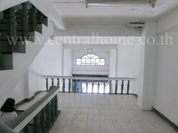 อาคารพาณิชย์ 3 ชั้น เพชรเกษม 33 ใกล้ MRT ภาษีเจริญ