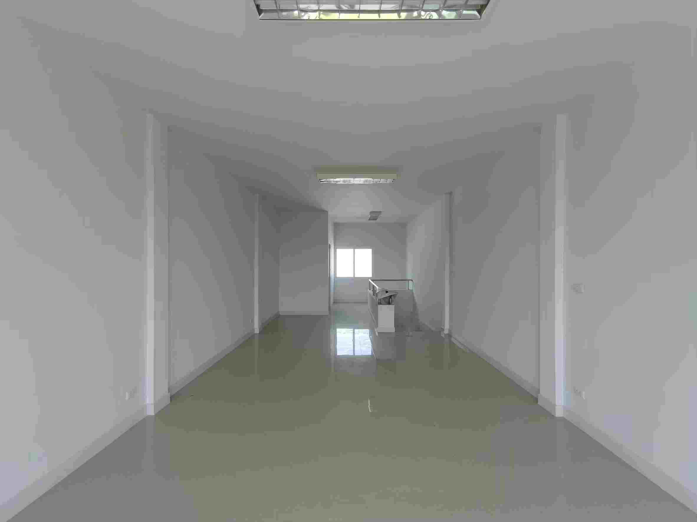 ขายอาคารพาณิชย์ 3 ชั้น สารินซิตี้ ติดถนน ค้าขายได้ มีที่จอดรถ มหาชัย สมุทรสาคร