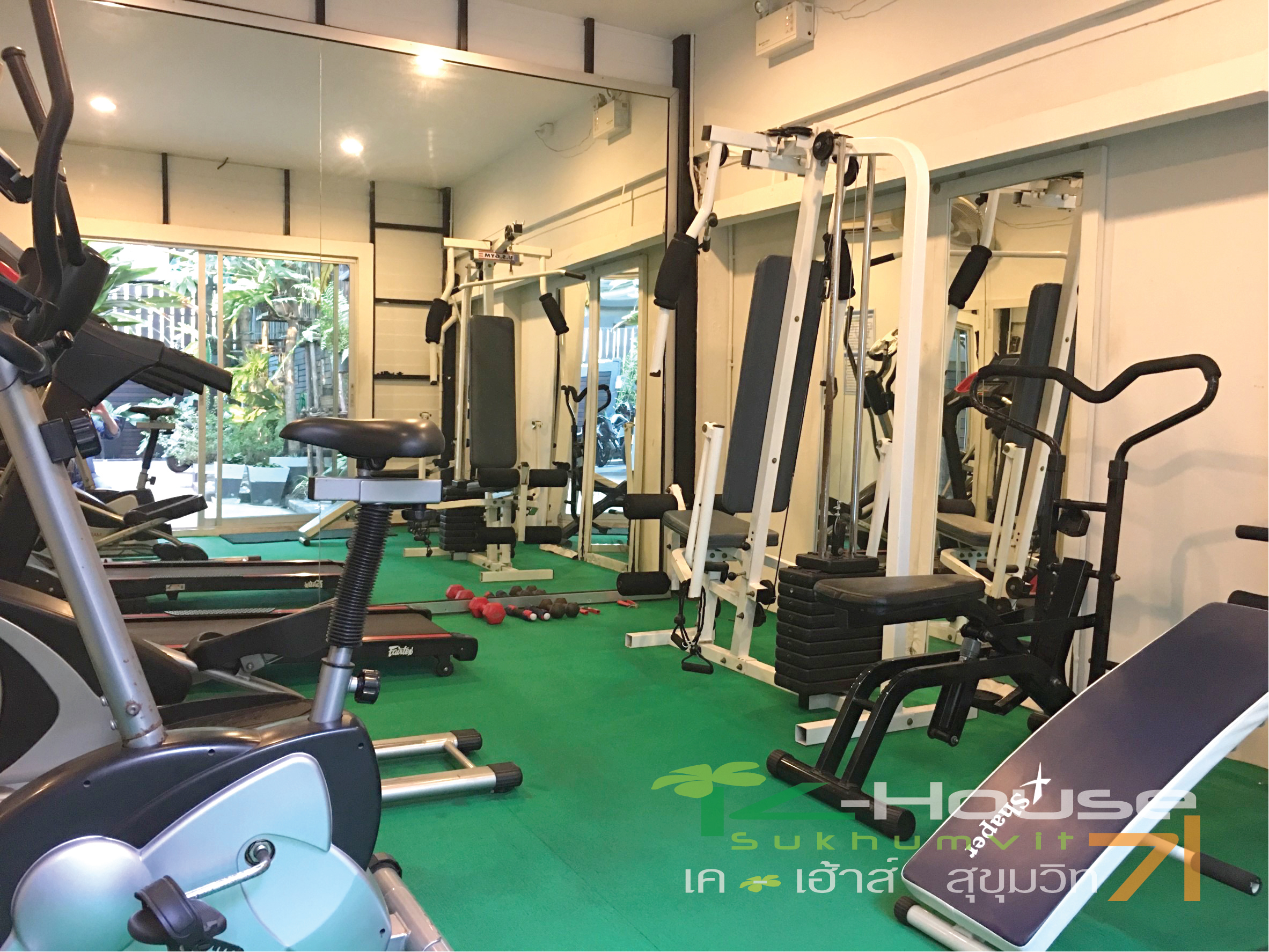 ย่านพระโขนง คลองตัน ให้เช่า K-House Sukhumvit71 อพาร์ทเม้นท์หรู สไตล์คอนโด ย่านพระโขนง คลองตัน ตั้งอยู่เลขที่ 54 ถนนสุขุมวิท 71 ถนนปรีดีพนมยงค์14 แยก4 ใกล้รถไฟฟ้าบีทีเอส BTS พระโขนง  (ให้เช่า ห้องพัก-รายเดือน) โทร.088-5245959