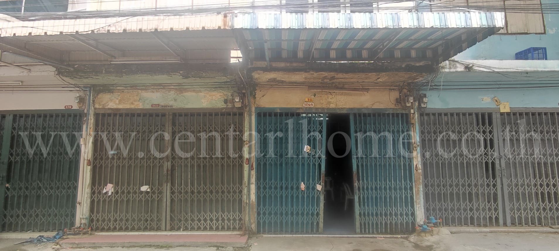 อาคารพาณิชย์ 2 คูหา ซอย สมเด็จพระเจ้าตากสิน 28