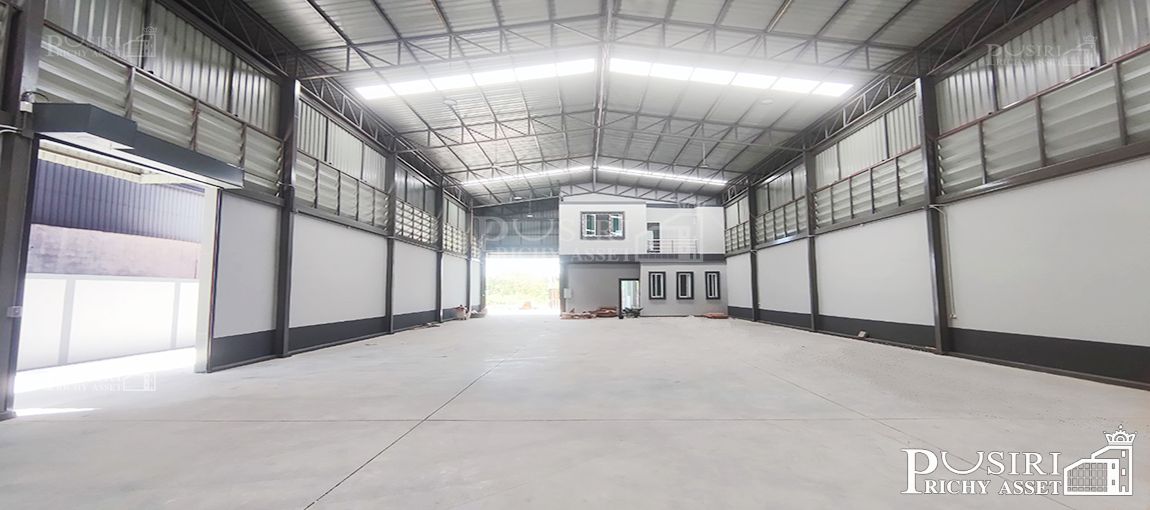โรงงานโมเดิร์น ขนาดกระทัดรัด 227 วา ราคาพิเศษ เพียง 9.9 ล้าน พร้อมออฟฟิต 2 ชั้น พื้นที่ 554 ตร.ม. มี 2 หลัง ใกล้ ถ. เศรษฐกิจ 1  KK4938