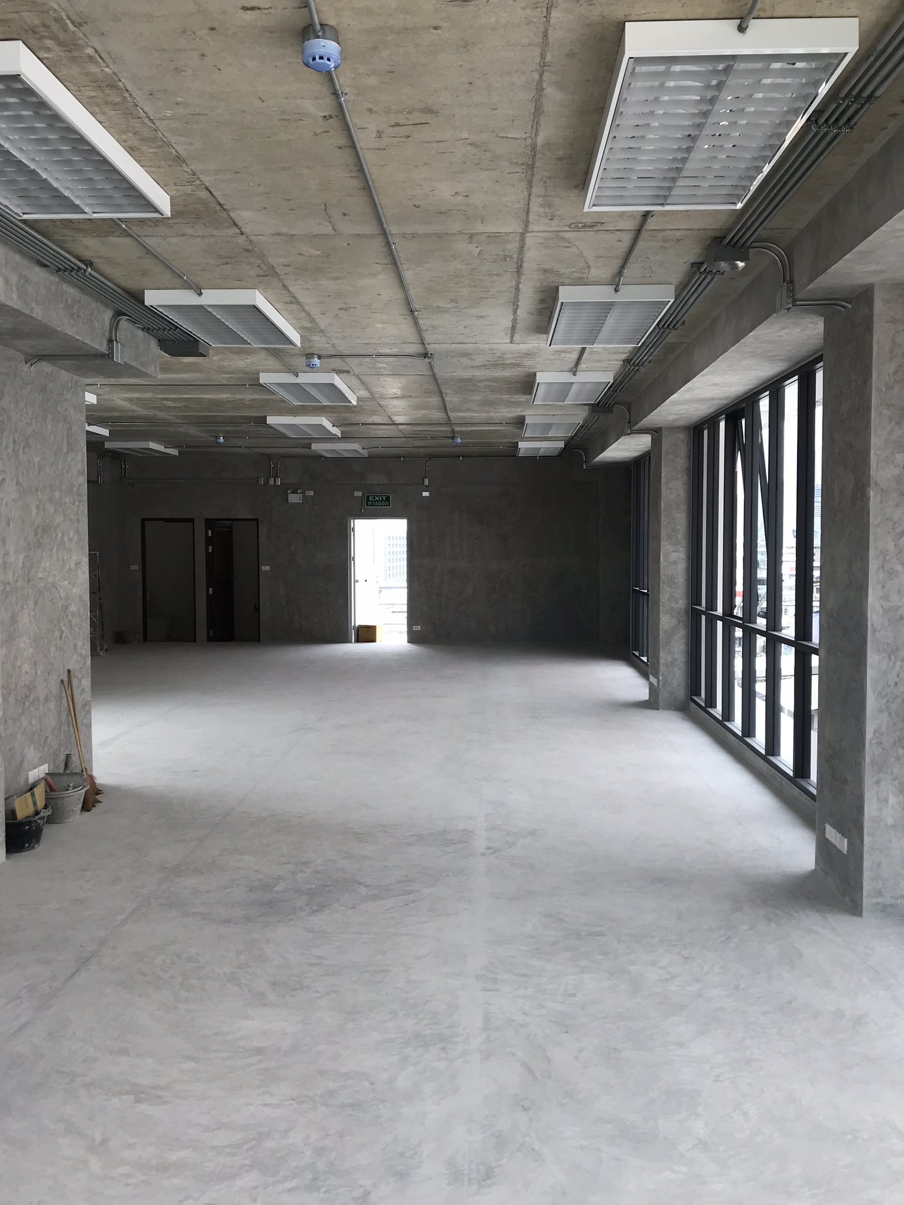 ให้เช่าออฟฟิศ ใกล้ สาทร พระราม 3  ใกล้ทางด่วน ซ.เจริญราษฎร์ 8