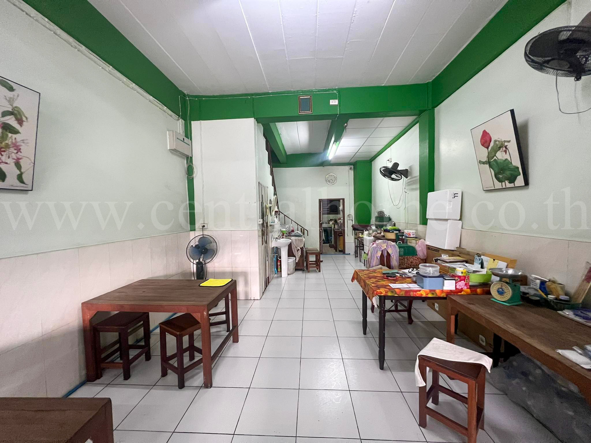 อาคารพาณิชย์ ติดถนน ท่าอิฐ ทำเลดี ค้าขายได้