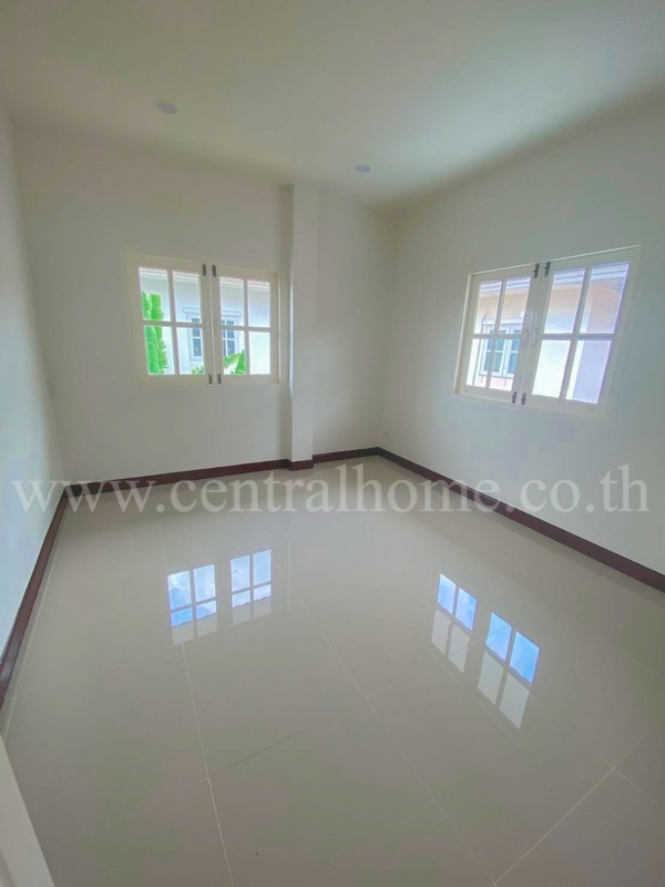 บ้านเดี่ยว หมู่บ้าน บุรีรมย์ รามอินทรา (คู้บอน 41) หลังริม