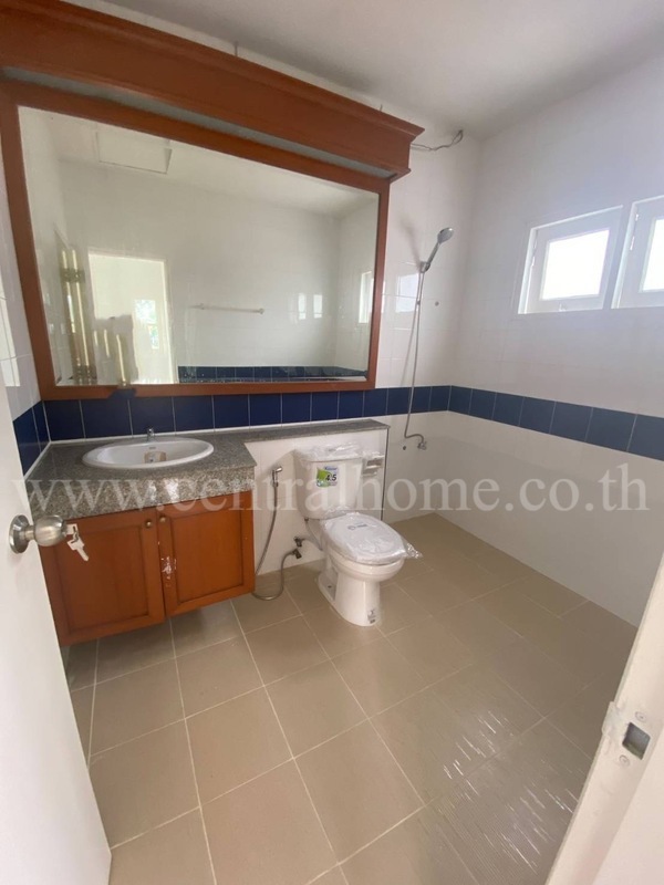 บ้านเดี่ยว หมู่บ้าน บุรีรมย์ รามอินทรา (คู้บอน 41) หลังริม