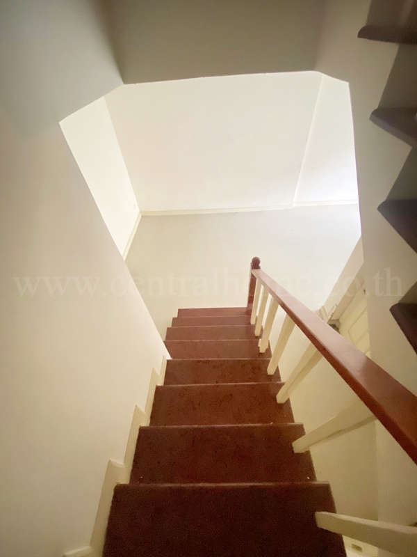 บ้านสิรภัทร 2 รัตนาธิเบศร์ - ไทรม้า รีโนเวทใหม่ทั้งหลัง
