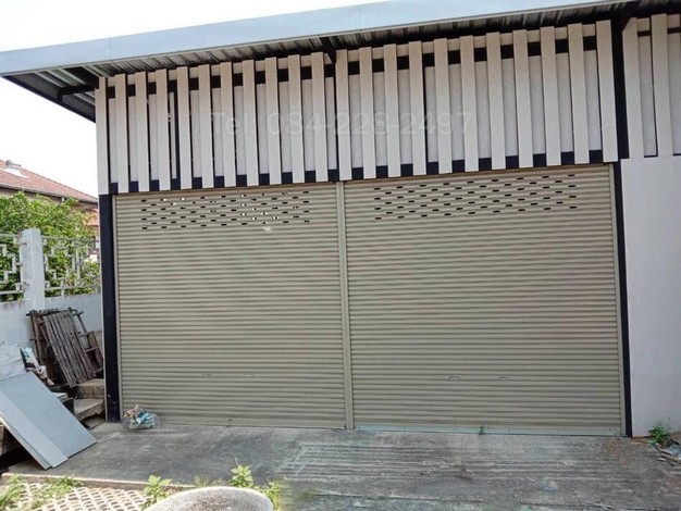 ขายด่วนอาคารพาณิชย์ 4 ชั้นโครงการสำเพ็ง2 อาคารหลังริมสุด ติดคลอง พร้อมโกดังด้านข้าง ทำเลดี 