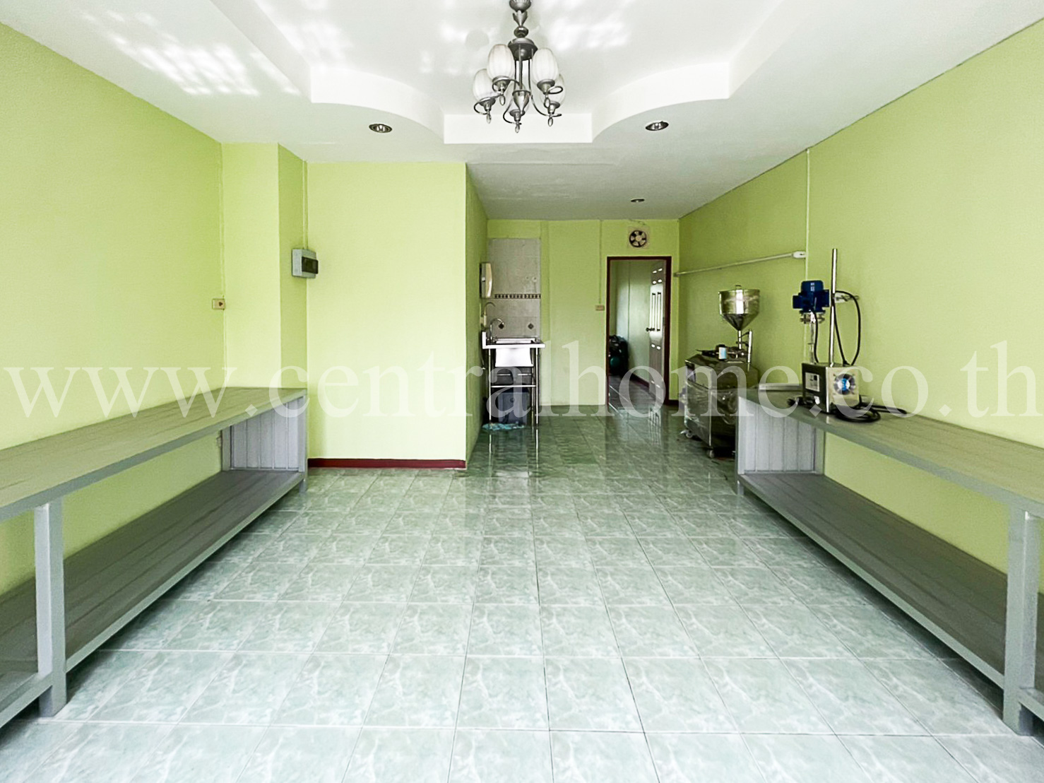 อาคารพาณิชย์ เลี่ยงเมืองนนทบุรี ติดถนน