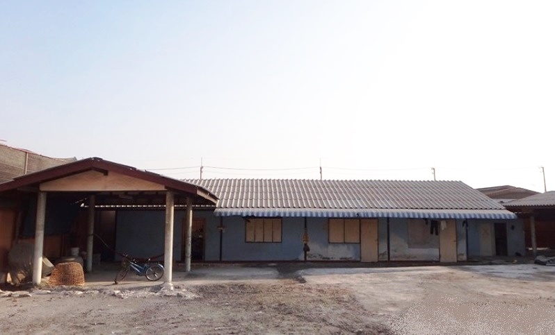 โรงหลอม 2 ไร่ พร้อมใช้ มีใบ รง.4 บ้าน พื้นที่เหลือให้ขยายได้ หมดกังวลเรื่องร้องเรียน เดินทางง่ายมากๆ ถ.เอกชัย 