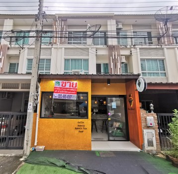 ขาย ทาวน์โฮม 3 ชั้น หมู่บ้าน เดอะ แพลนท์ ซิตี้ นวมินทร์ ซอยนวมินทร์ 86 หมู่บ้านติดถนนใหญ่ ต่อเติมด้านหน้า สามารถทำออฟฟิศหรือเปิดร้านกาแฟได้เลยย เเดินทางสะดวก  ใกล้ทางด่วน/ใกล้ห้าง/และแหล่งชุมชน