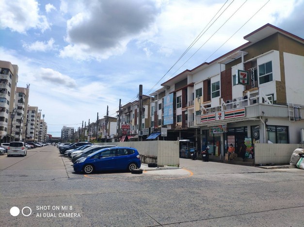 ขายตึกแถว 2 ห้อง 3 ชั้น เหมาะต่อธุรกิจ ใกล้ห้าง Plearnary เดินทางสะดวก บางเขน กรุงเทพฯ 