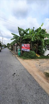 ขาย ที่ดิน ซอยกาญจนาภิเษก 11/1 ( ซอยชุมชนหมู่บ้านเปรมฤทัย 3 ) เนื้อที่ 48 ตรว. เหมาะกับการ สร้างบ้านพักอาศัย Townhouse ,office ทำเลดี ใกล้ทางด่วน